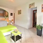 Antonia Apartment *