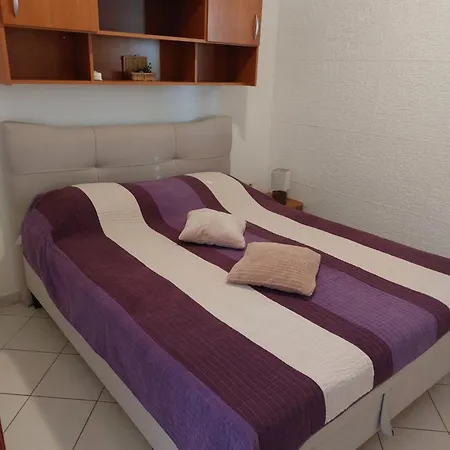 Appartement Antonia Zavalatica
