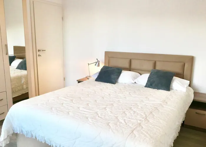 Antonia * 扎瓦拉提卡